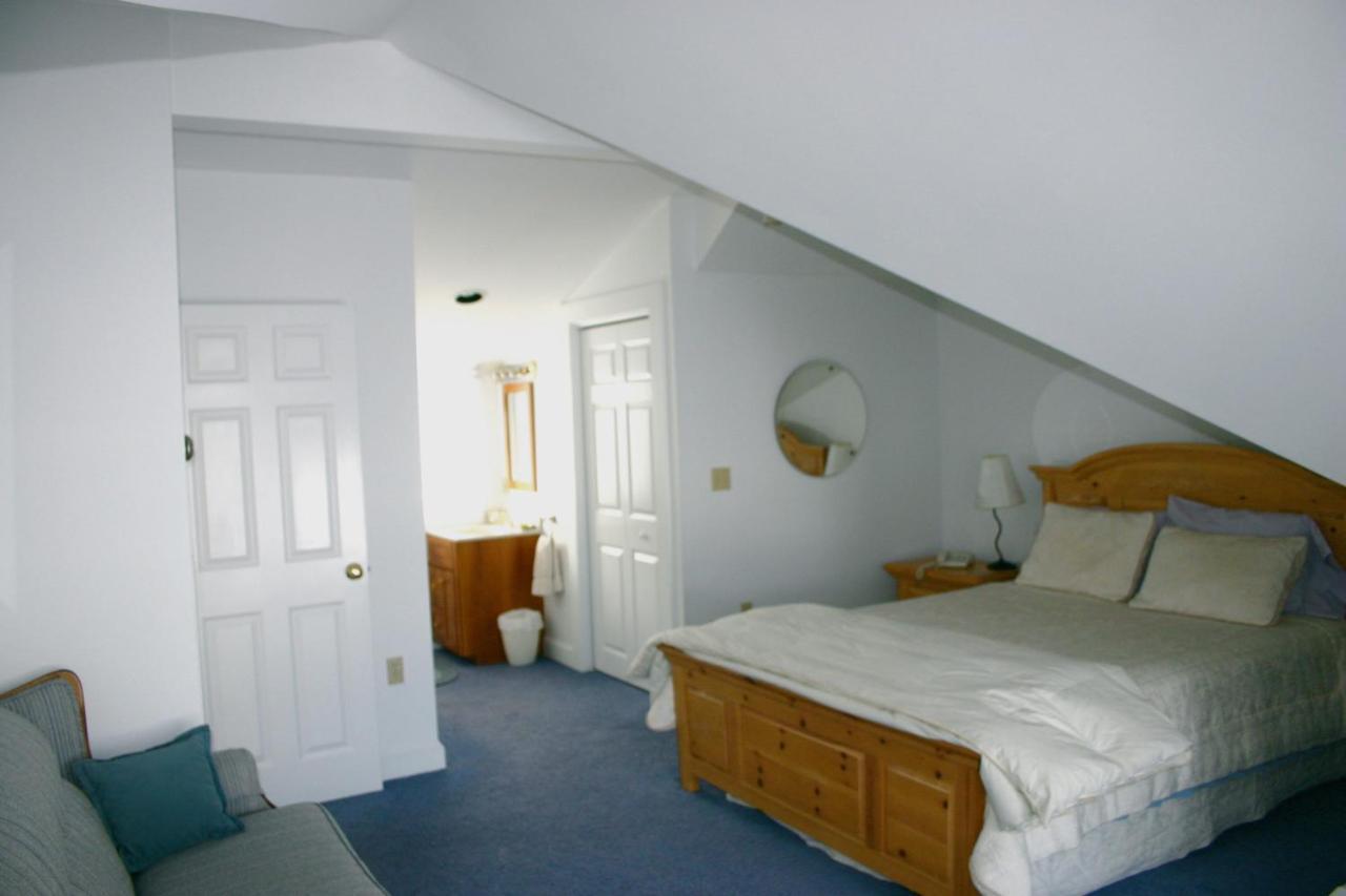 Maple Hill Farm Bed & Breakfast New London Екстериор снимка